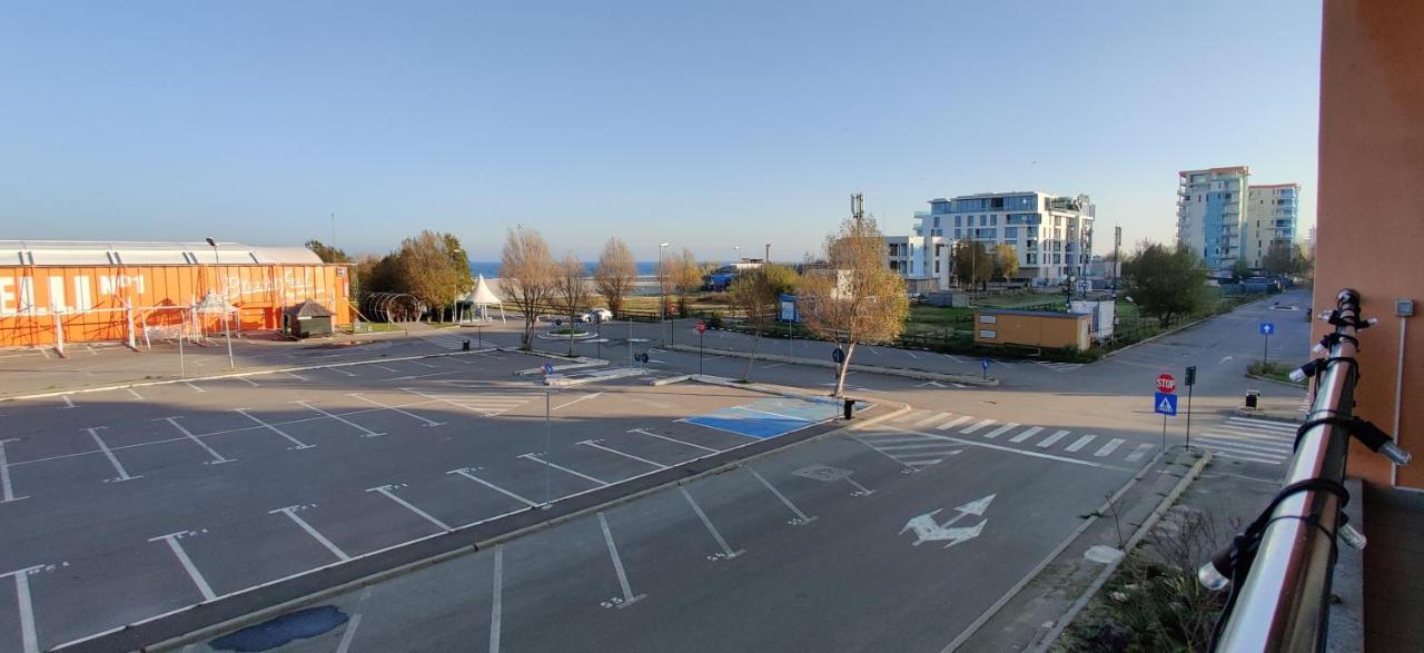Nor Apartments Summerland Mamaia Eksteriør bilde