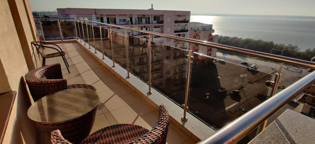 Nor Apartments Summerland Mamaia Eksteriør bilde