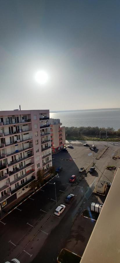 Nor Apartments Summerland Mamaia Eksteriør bilde